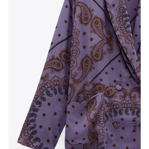 Printed crossed paisley coat style blouse - Picture 3 of 5